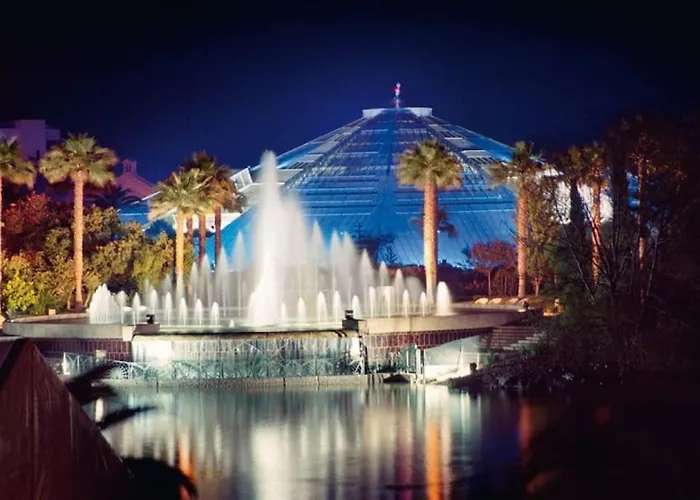 Large Flat Terrace Sea View, Promenade Des *